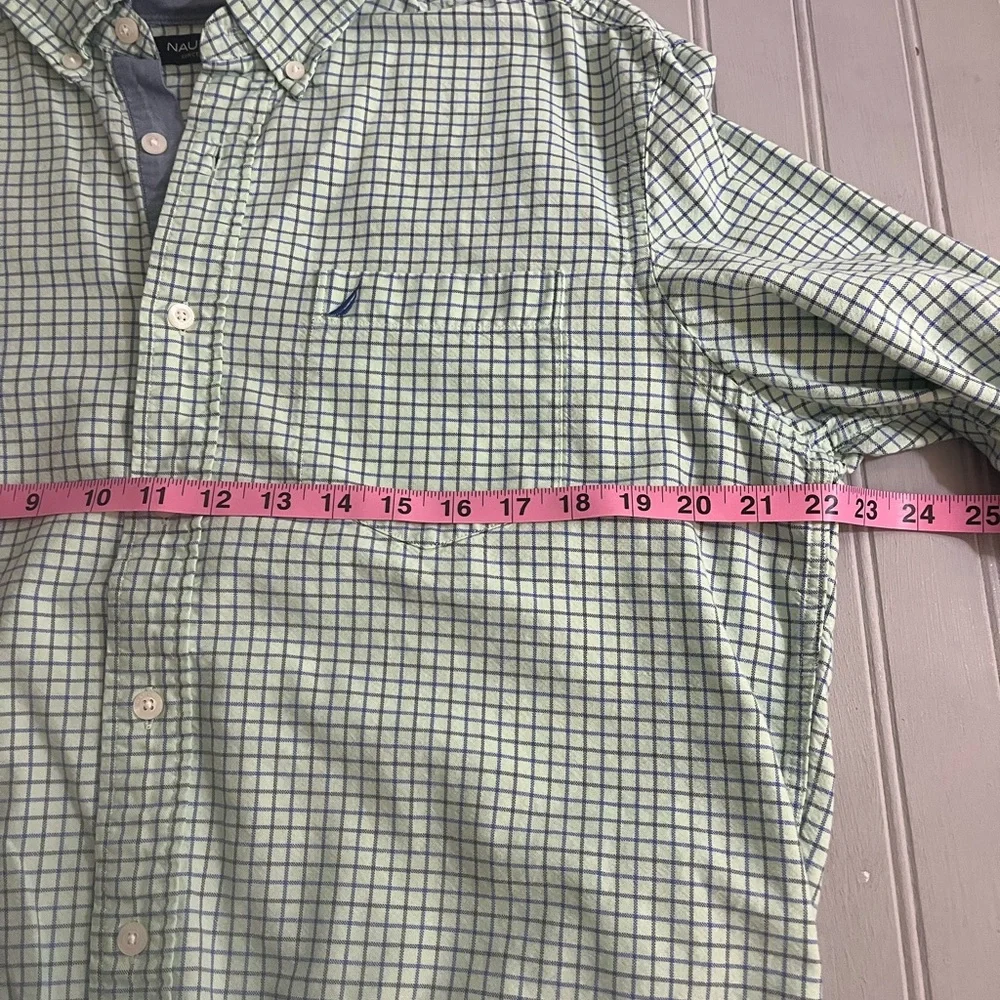 Nautica Long Sleeve Button Down Shirt Mens Medium Green Blue Plaid Check Coastal - Picture 10 of 11
